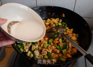 Cucumber Bamboo Shoots Edition-kung Pao Chicken recipe