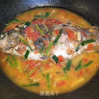 Tomato Crucian Carp Soup recipe