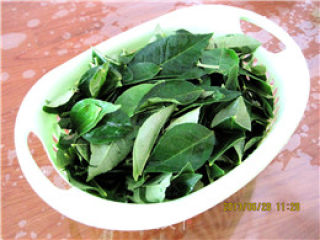 Fried Pepper Leaves recipe