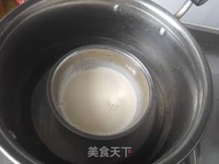 Hong Kong-style Milk Tea-the Classic Partner of Pineapple Buns recipe