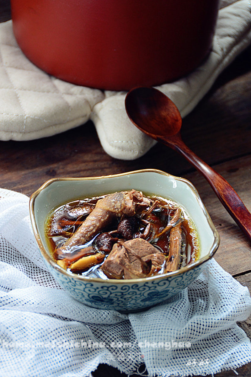 【stewed Pigeon with Tea Tree Mushroom】 recipe