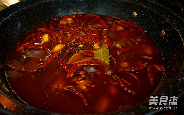 Spicy Trotter Hot Pot recipe