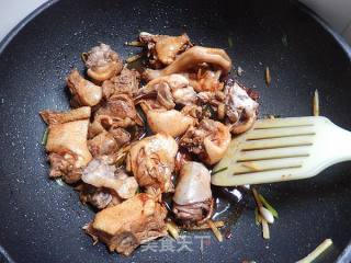 Stewed Duck with Lotus Root in Casserole recipe