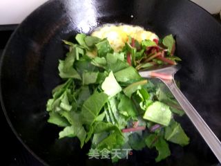 Eggs with Radish Sakura Sauce recipe