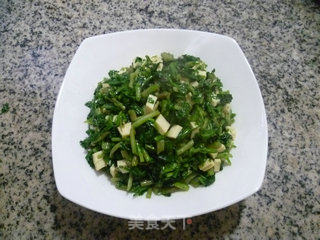 Stir-fried Malan with Dried Tofu recipe