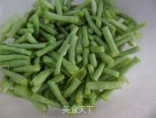 Sauce-flavored Cowpea Potato Chips recipe