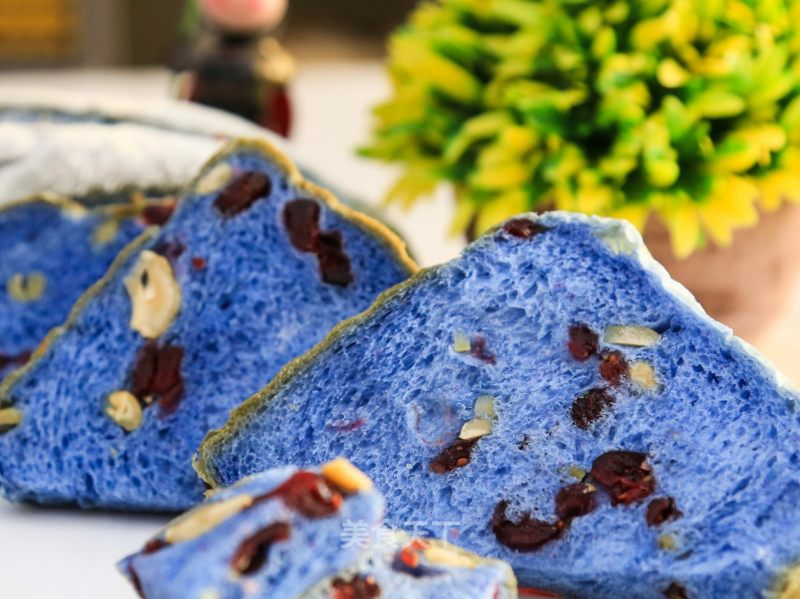 Starry Sky Bread, Packed, The Whole Starry Sky is Yours recipe