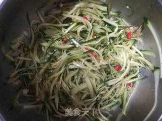 Refreshing Cucumber Shreds recipe