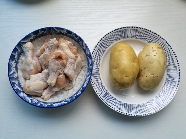Braised Potatoes with Chicken Drumsticks recipe