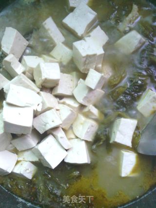 Home Cooking-pickled Cabbage Tofu Fish recipe