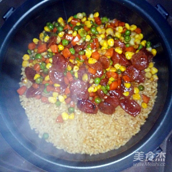 Rice Cooker with Sausage Braised Rice recipe