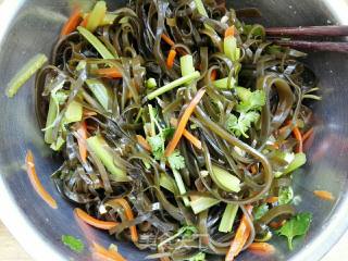 #trust之美#mixed Seaweed Silk recipe