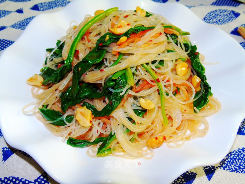 Vermicelli Mixed with Spinach