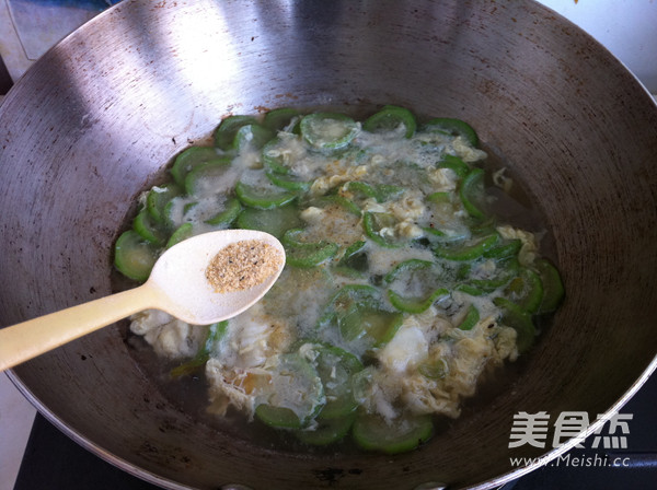 Loofah and Egg Soup recipe