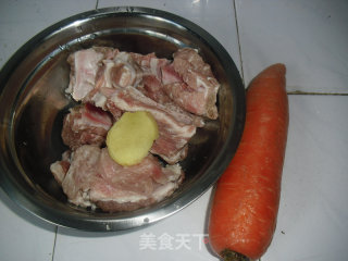 Braised Pork Ribs with Carrots recipe
