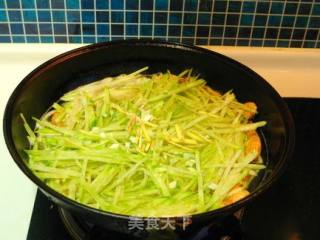 Shrimp Boiled Shredded Radish recipe