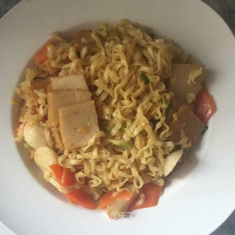 Fried Noodles with Fish Tofu and Fish Balls recipe