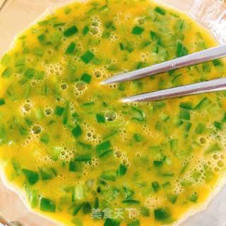 Scrambled Eggs with Green Pepper recipe