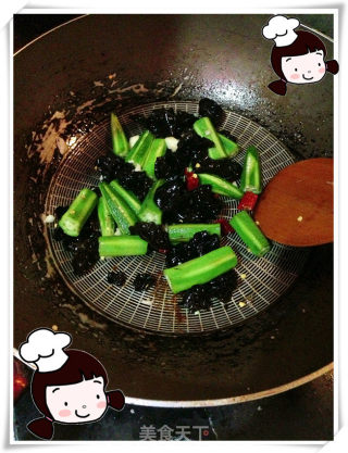 Xiancaoge Private Kitchen (vegetable Greenhouse)-a Touch of Green in Autumn (fried Okra with Fungus) recipe