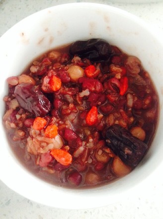 Red Beans, Peanuts, Red Rice, Red Dates, Wolfberry Porridge