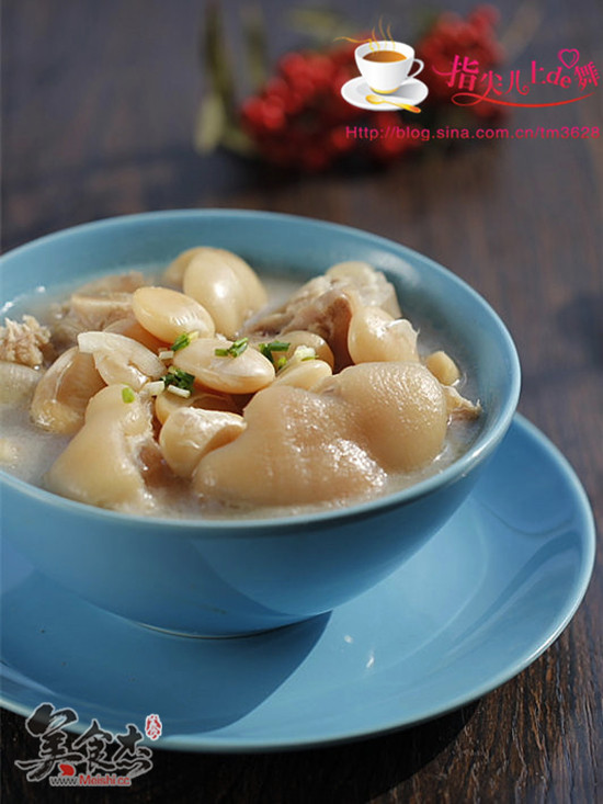 Hoof Flower Kidney Bean Soup recipe