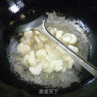 Stir-fried Cauliflower with Foie Gras in Rape recipe