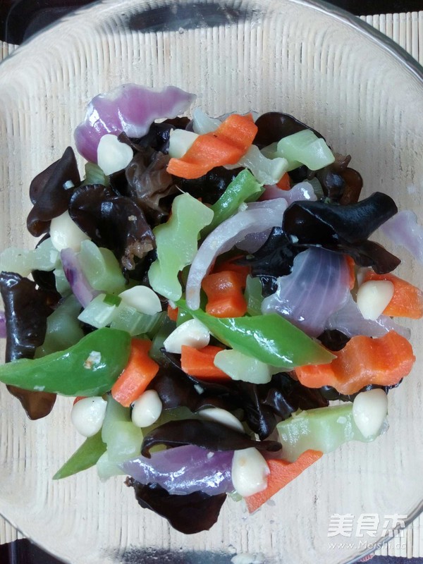 Almond Fungus Mixed Vegetables recipe