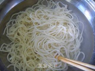 [jianjiang Noodles, Made in A Pattern] Fried Noodles with Minced Pork and Nuts recipe