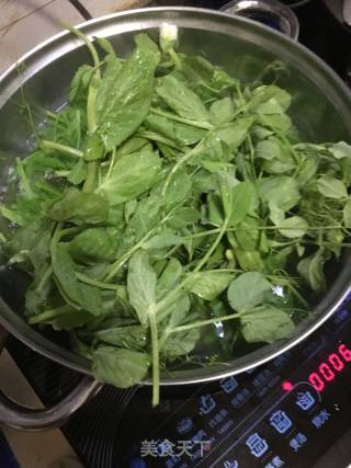 Spring Wild Vegetables-garlic Tempeh and Pea Tips recipe