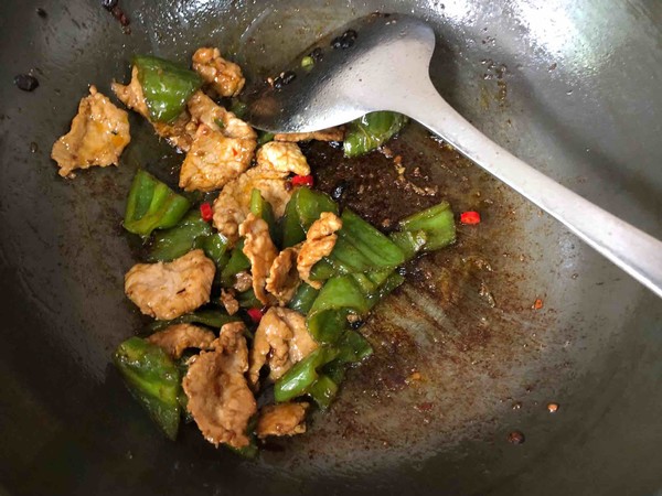 Stir-fried Pork with Hot Pepper recipe