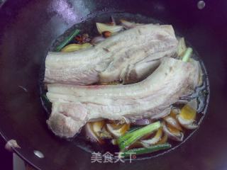 Braised Pork Belly with Green Onion recipe