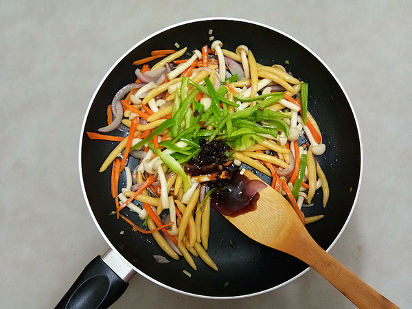 Fried Noodle Fish recipe