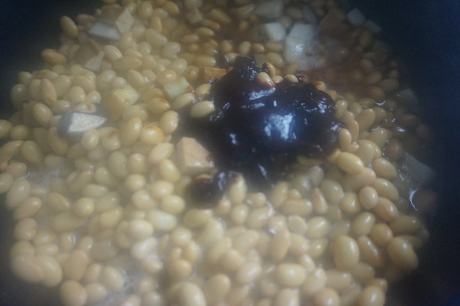 Eight Treasures Soy Beans, The Rice Will be Swept Up As Soon As It is Served recipe