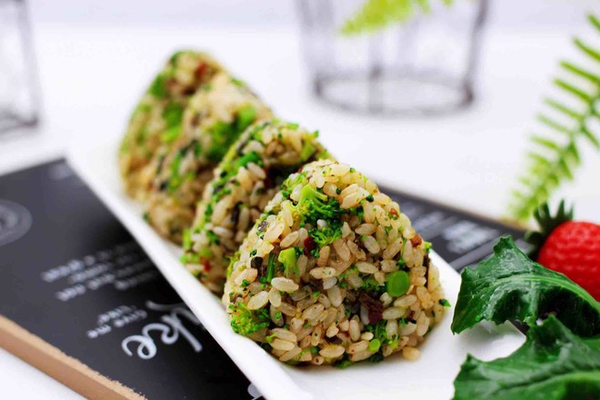 Calcium and Nourishing Sea Green Rice Ball recipe