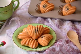 Love Bean Paste Cake recipe