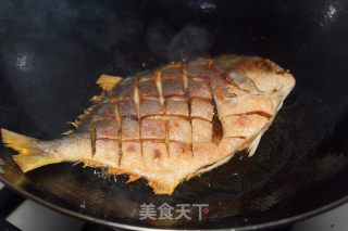 Pan-fried Silver Pomfret recipe