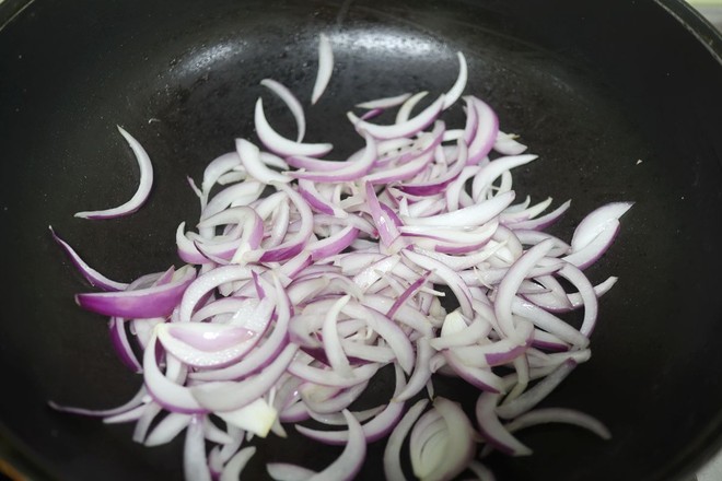 Fried Beef with Onion recipe