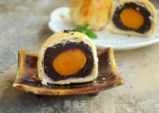 Red Bean Paste with Egg Yolk recipe