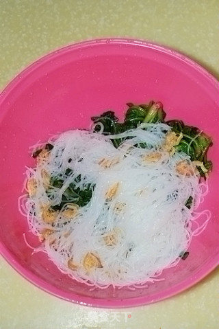 Vermicelli with Spinach and Dried Shrimp recipe