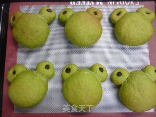 Cute Frog Spinach Burger recipe