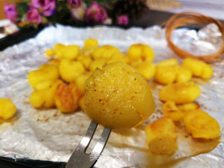 Salt-roasted Baby Potatoes recipe