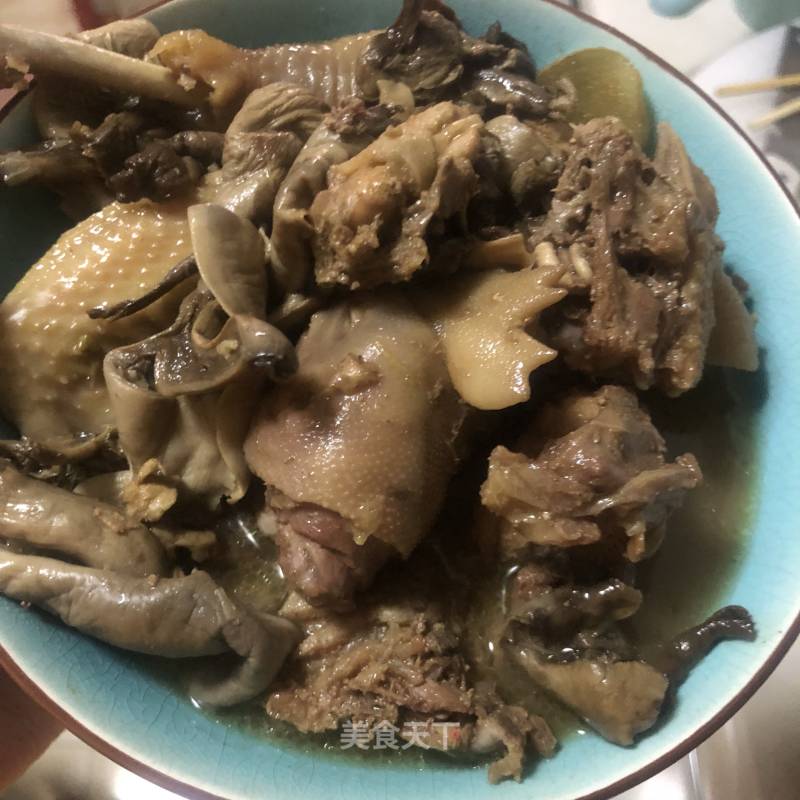 Chicken Stewed with Mushrooms recipe