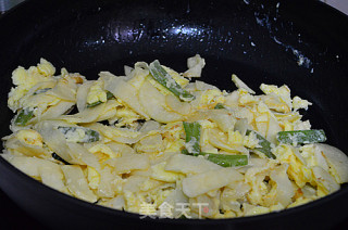 【scrambled Eggs with Rice White】 recipe