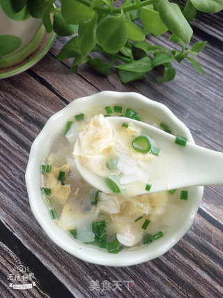 Vegetable Noodle and Egg Soup recipe