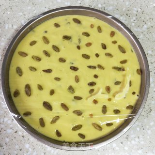 Raisin Hair Cake recipe