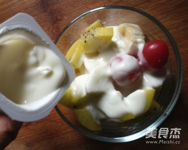 Yogurt Fruit Salad recipe