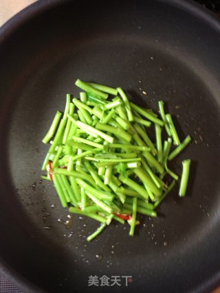 Spicy Garlic Spinach-[traditional Home-cooked Dishes] recipe