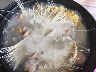 Tudou's [noodles of Spongy Noodles] [meatballs and Eggs and Vegetable Noodles] recipe