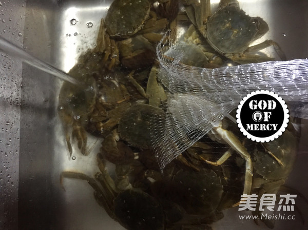 Golden Autumn Delicious Steamed Crab recipe