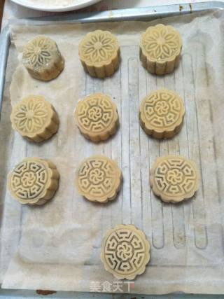 Bean Paste Mooncakes recipe